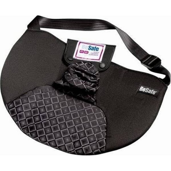 The BeSafe iZi FIX seat belt adapter is a product for pregnant women that helps to correctly position the lap belt of the 3-point seat belt.