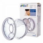 Breast Shells  are worn inside the bra to protect the nipples from chafing and absorb leaking milk.