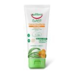 Protective face and body cream has a physiological pH. Recommended for newborn skin care.