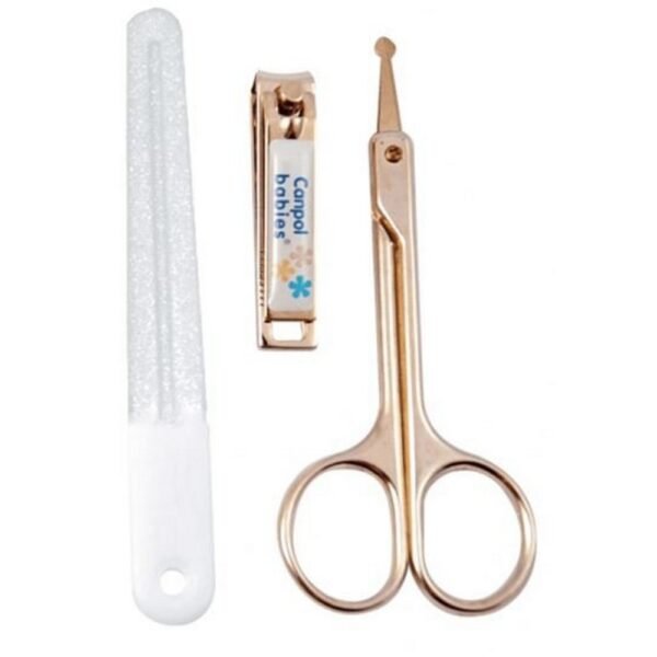 A practical set for the care of nails for babies and children, will allow you to cut your baby's nails in a quick and safe way.