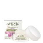 Anti-aging night cream with ceramides and vitamin C.