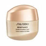 Benefiance is an anti-aging cream that gives the skin a younger, smoother and firmer appearance.