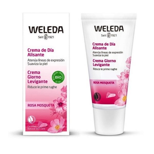 Smoothing day cream that visibly reduces the first wrinkles and keeps the skin elastic and vital.