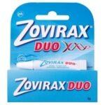 Zovirax Duo contains the active substance acyclovir, which has antiviral properties and inhibits viral replication. Using the cream effectively shortens the treatment of herpes on the lips and herpes lesions on the face.