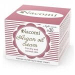 Regenerates damaged skin and eliminates the first signs of aging.