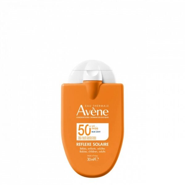 Solar reflex SPF 50+ provides very high protection against UVA, UVB and blue light (HEV) for the most sensitive skin types.