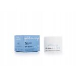 Extremely light, waterproof and photostable cream with SPF 50, resistant to abrasion.