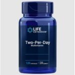 The multivitamin complex provides vitamins, minerals and other nutrients such as carotenoids, quercetin and folic acid.