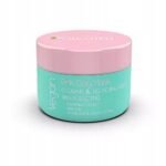 It will protect your skin from premature aging and pamper your senses with a unique aroma.