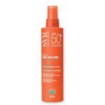 SVR SUN SECURE SPRAY SPF50+ effectively protects the skin from the sun, nourishes it and leaves it with a delicate, summer scent.