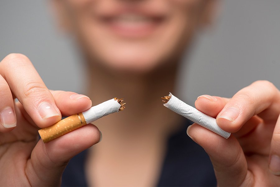 What harm does smoking have on women's health? How can you quit smoking?
