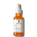 The serum perfectly fights the appearance of wrinkles, loss of radiance and uneven skin texture.