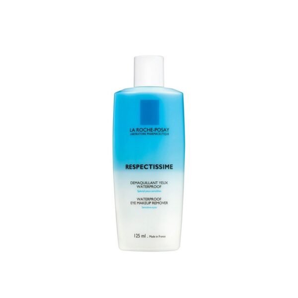 Thoroughly washing your face and removing makeup is also important to keep our skin youthful and prevent the early appearance of fine lines and signs of aging.