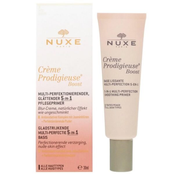 Day cream with a light constitution and quickly absorbed.
