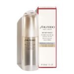 An ultra-rich serum that firms and tightens pores for smoother, younger-looking skin with 24-hour hydration.