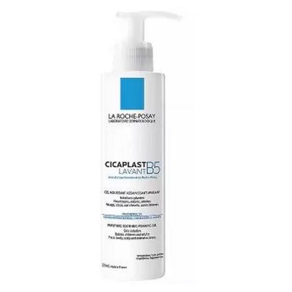 The ultra-soft foaming formula cleanses and soothes the skin without overdrying it