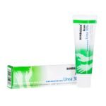 Rombalsam Urea 30% moisturizing and caring cream with emollient properties, with urea and olive oil, eliminates the feeling of dry skin, retains water in the skin, and also takes care of its fresh and aesthetic appearance and nourishes it.