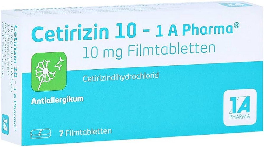 cetirizin 10 1a pharma film coated tablets 7 pcs Cetirizina 10 - 1 A Pharma®, comprimidos recubiertos con película de 10 mg Principio activo: clorhidrato de cetirizina. Áreas de aplicación: en adultos y niños a partir de 6 años para aliviar los síntomas nasales y oculares en casos de rinitis alérgica estacional y anual y para aliviar la urticaria. Advertencia: contiene lactosa. Lea el prospecto para conocer los riesgos y efectos secundarios y consulte a su médico o farmacéutico.