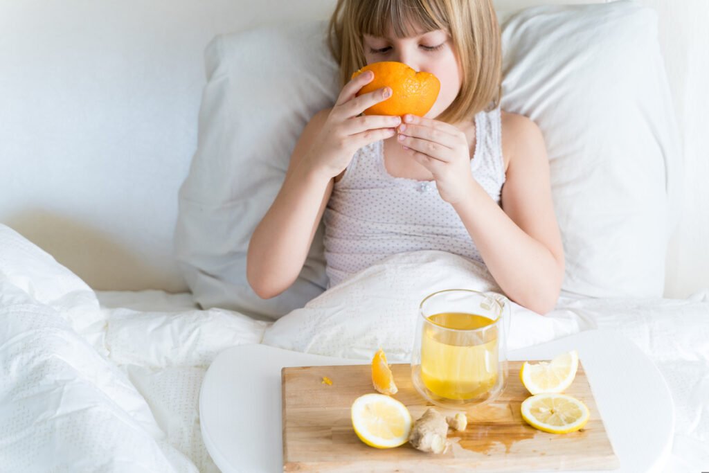 How to give vitamin C to children with colds?