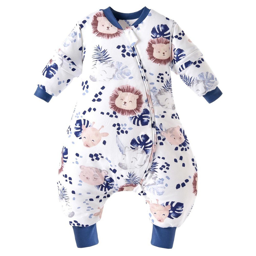 chilsuessy baby winter sleeping bag with feet Foot Openings: Designed for mobility while keeping baby warm.