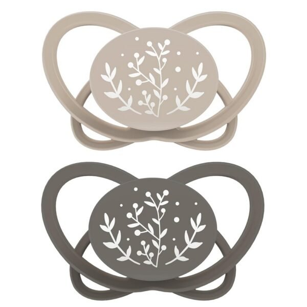 Butterfly Shape: Provides extra space for the nose and chin, ensuring comfort and freedom of movement.