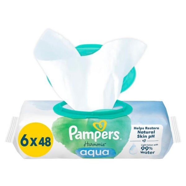 99% Water: These wipes are made with 99% pure water, ensuring they are extremely gentle on a baby’s sensitive skin. They are free from harmful chemicals like alcohol, fragrances, and dyes, making them ideal for newborns and babies with delicate or sensitive skin.
