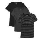 Comfortable Fit: Designed with soft, stretchy fabric for all-day comfort during pregnancy and nursing.
