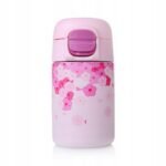 The Thermal Mug with Straw for Children from Casno has a capacity of 350 ml and is BPA-free. It is designed to keep drinks at the desired temperature and features a straw for easy sipping. This mug is ideal for children, promoting hydration while ensuring safety and convenience.